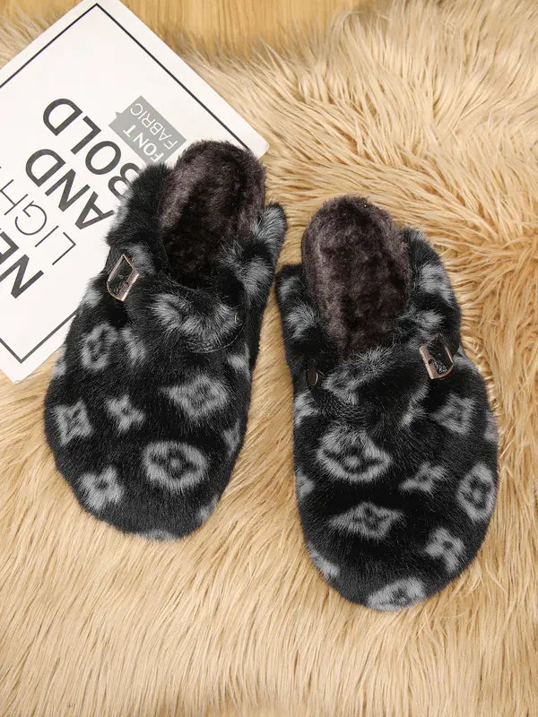 Women And Men's High Quality Faux Fur Slippers
