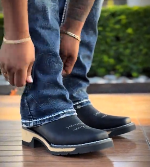 Men's Western Cowboy Boots – Square Toe