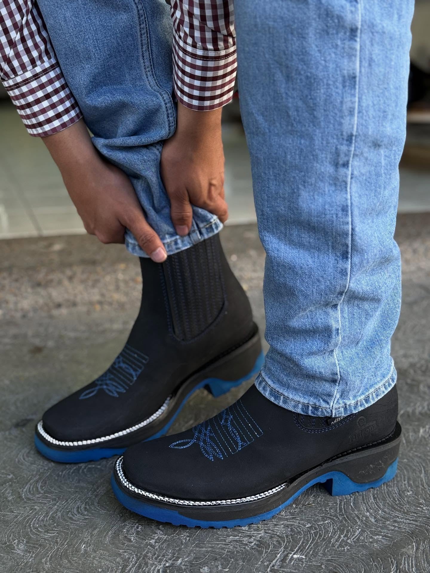 New Black Nobuck Leather Botin - 3D Sole Composite Toe